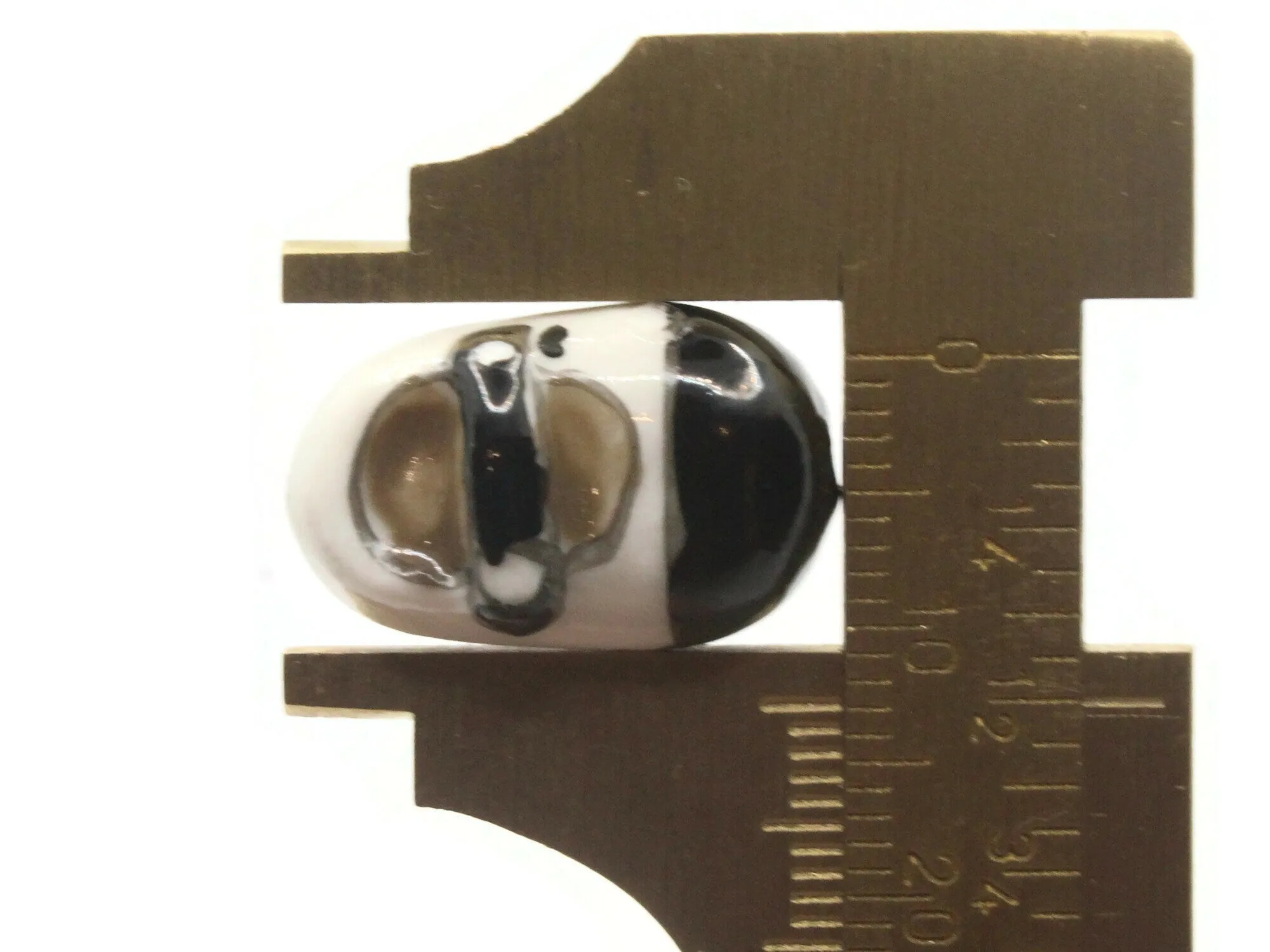 4 20mm Porcelain Buckle Shoe Black and White Footwear Beads