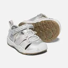 Youth Moxie Sandal