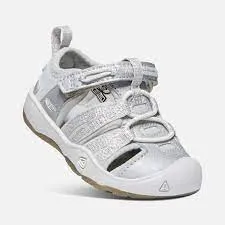 Youth Moxie Sandal